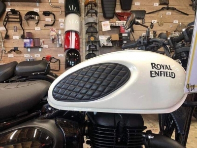 grippe-genoux en cuir Raw & Rugged pour Royal Enfield HNTR 350 - 1