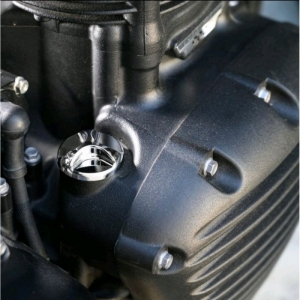 Triumph Helix engine oil cap - 3